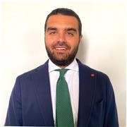 Laureato in Giurisprudenza offre lezioni in materie giuridiche