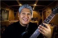 Profesor de guitarra y música.
-clases de guitarra (básico e intermedio)
-clases de teoria musical y lectura musical.
puntos en general:
-estudios de manos (derecha e izquierda)
-ejercicios de fortalecimiento y habilidad
-estudio del diapasón
-lectura de 