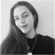 Offro lezioni di disegno per principianti, partendo dalle basi di tratto e anatomia.