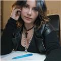 Italiana nativa, licenciada en literatura, doy clases particulares a todos los niveles 