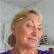 As an experienced English teacher I help you to improve your English