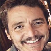 ¡Soy Youssef! Tengo un doble grado en mates y física, 6 años de experiencia en la pública y soy una persona responsable