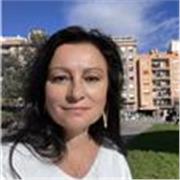 Profesora titulada con más de 25 años de experiencia, imparte clases online y presenciales.