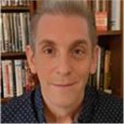 American translator of German to English and former college lecturer based in Berlin offering online 1-to-1 English tutoring.
