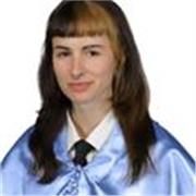 Soy una chica entusiasmada por enseñar y ayudar a la gente a aprender conocimientos a través de dinámicas motivadoras