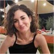 Neolaureata, magistrale, in Lettere Moderne offre ripetizioni in materie umanistiche per studenti di scuole medie e superiori