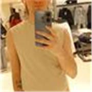 Mi offro per aiuto compiti scuola primaria, medie e ragioneria. Sono un educatore e amo lavorare con i bambini.