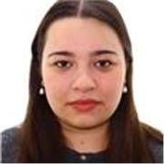 ¡Aprende inglés de forma divertida con Eva, experta en idiomas y enseñanza práctica!