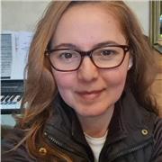 Spanish tutor providing lesson to children and all ages and all levels