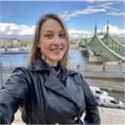 dein Tutor, der Russisch, Englisch und Deutsch spricht