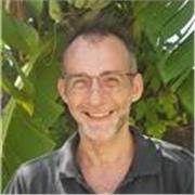 Plus qu'un simple professeur, je suis un amoureux des mots