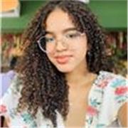 Profesora integral con manejo básico en diversas áreas, enfocado en preescolar u primaria.