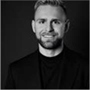 Personal Trainer aus Leidenschaft. Ziele erreichen und jeden Tag Erfolg spüren. Alle Altersklassen