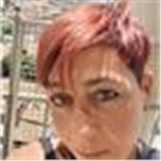 Laureata in giurisprudenza ed amante della disciplina, ottima esperienza di relazione con gli adolescenti diritto scuola superiore