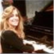 Aulas de piano clássico. Alunos de qualquer nível. Professora experiente pós graduada em Educação Musical e Pedagogia do Piano
