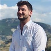 Profesor titulado en Diseño Gráfico con más de 5 años de experiencia, imparte clases de forma online y presencial.