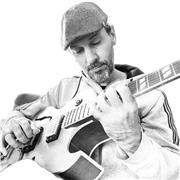 Italian Guitar teacher from basic to advanced students (Italian native speaker and English)