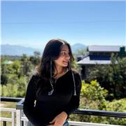 Englischlehrerin, die Kinder aller Altersgruppen unterrichtet.
English made easy!!