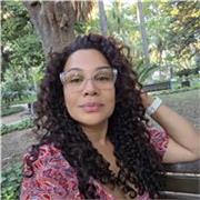 Soy una persona muy responsable, amable y con vocación para enseñar. Manejo muy bien el tema de Matemáticas, física y química