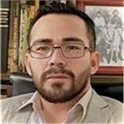 Abogado postulante, con énfasis en análisis e investigación