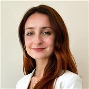 INGLESE E STORIA. Ciao! Cerchi tutor/babysitter per i tuoi ragazzi? Eccomi!