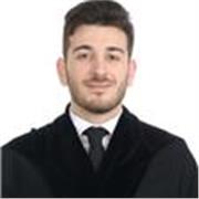 Poseo un Máster en Física Teórica. Doy clases de matemáticas, física y química de ESO y bachillerato, en español o en inglés