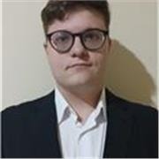 Estudiante Universitario con amplios conocimientos en distintas materias de idiomas y humanidades.