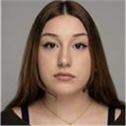 Profesora responsable de 21 años, estudiante de Traducción e Interpretación con nivel C2 de inglés. Ofrezco clases particulares. 