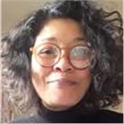 General/Business English Teacher in Milano, offers private English lessons.