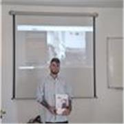 Historiador del arte, actualmente doctorando en arquitectura, en busca de experiencia en el ámbito docente.