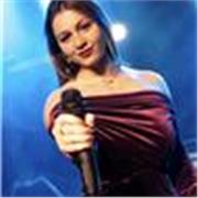 Profesora de canto. Ofrezco clases de canto lírico o moderno, utilizando metodos actuales para llevar tu voz a su mejor versión. Clases on-line o presenciales