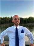 Dirigente di partito insegna a tutti gli aspiranti leader come diventare tale