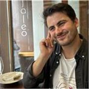 Profesor bilingüe, clases dinámicas y personalizadas. Método práctico centrado en conversación y comprensión.