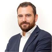 Docente di Storia e Filosofia, responsabile dell’orientamento. Disponibile per consulenza su metodo di studio, università e lavoro