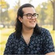 Profesor de programación sanmarquino imparte clases para todos los niveles