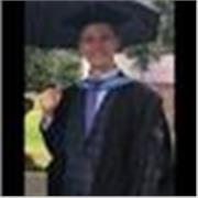 Experienced English and French tutor providing bespoke and engaging lessons