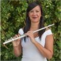 Profesora de flauta travesera (diferentes estilos musicales)