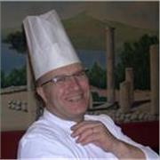 cuisine italienne : risoti, lasagne, suce bolognèse desserts, curieux de vins italiens Pizza au bois, éléctrique etc