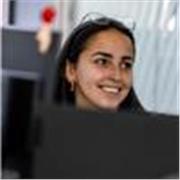 Soy una persona muy motivada, dinámica y extrovertida.
Aprendo rápido y me integro muy
bien en un equipo.