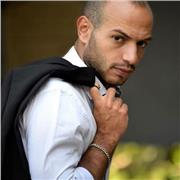 Dottore in Relazioni Internazionali esperto di Storia, Diritto Pubblico, Unione Europea, Geografia e Geopolitica