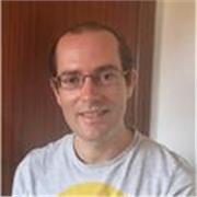 Graduado en Traducción e Interpretación y profesor particular de inglés