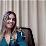 Cerchi un tutor? 
Laureata in Lingue e madrelingua inglese! Contattami!