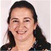 I am a qualified, experienced and approachable teacher with over 20 years of international teaching experience in Spain and the UK