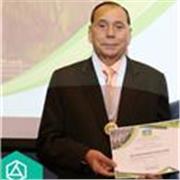 Profesor imparte clases de posgrado en Urbanismo Sostenible, Acondicionamiento Territorial, Planificacion Urbana y Medio Ambiente