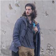 Universitaire italien donne cours d'italien