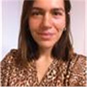 Profesor de hatha yoga internacional TTC 500 horas Art of living
