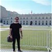 Con Mas de 10 años experiencia con cursos reañizados 