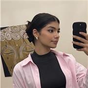 Studentessa di medicina impartisce ripetizioni di matematica, chimica, fisica e inglese a studenti di scuole medie e superiori