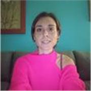 Soy una persona abierta y comprometida con el trabajo que realizó. Voy a dar clases a niños de 0 a 7 años