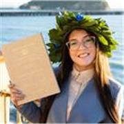 Studentessa laureata in lingue fornisce aiuto a bambini/ragazzi nei compiti e nello studio di tutte le materie umanistiche!